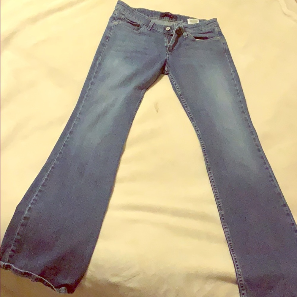 Jeans Superlow 518